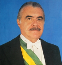 José Sarney: presidente do Brasil entre 1985 e 1990.